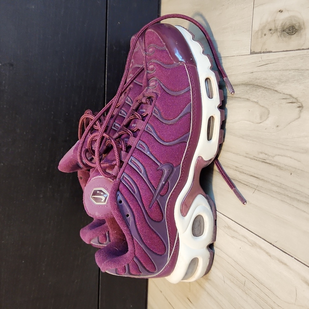 Women's Nike Air Max Plus TN "Bordeaux"